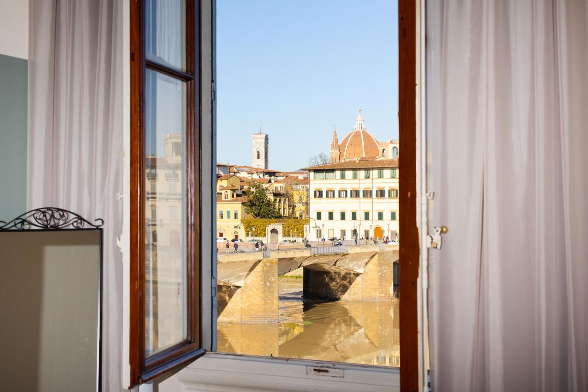Panoramic 5 Min Ponte Vecchio And Center Appartamento